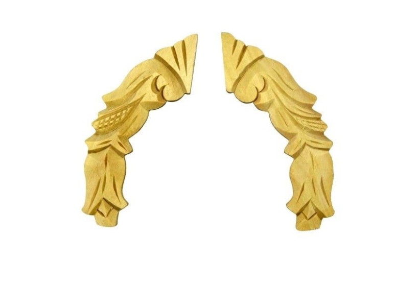  Rzeźba, ornament drewniany; ręcznie wykonany; wymiar - 19 x 5 cm 