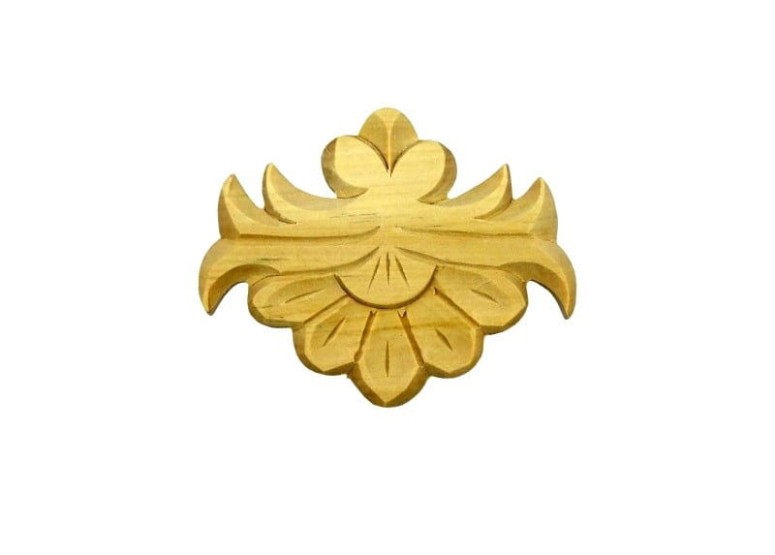  Rzeźba, ornament drewniany; ręcznie wykonany; wymiar - 13 x 11 cm 