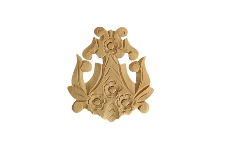  Rzeźba, ornament drewniany; ręcznie wykonany; wymiar - 12x13 cm 