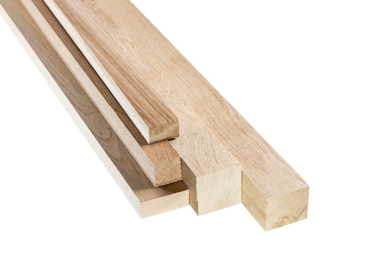  Kantówki (krawędziaki) strugane, legary strugane. Różne przekroje.  Dąb Klasa AB . Wymiary (przekroje, długości) dostępne w wariantach produktu. 