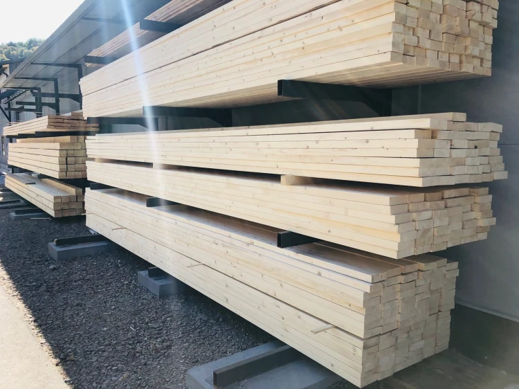KVH-C24 Świerk Skandynawski