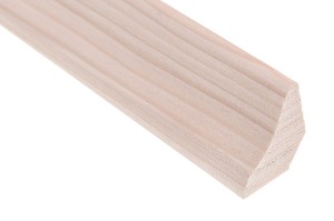 Listwa 30x30 mm przypodłogowa sufitowa wklęsła gładka "N" świerk